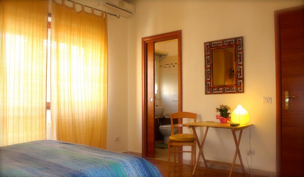 Al Porto Di Roma B&B Lido di Ostia Zimmer foto